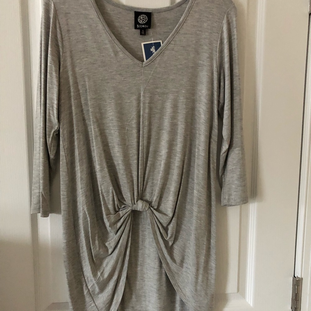 Bobeau Light Gray Heather V-Neck High Low Knotted Front Top Size Small